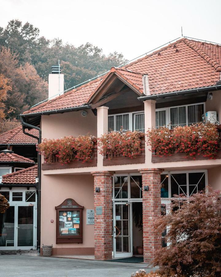 Hotel&Restaurant Se-Mi Veliko Trgovišće Extérieur photo